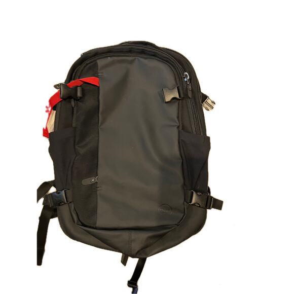 Dell Black Padded Computer Backpack - Picture 1 of 7